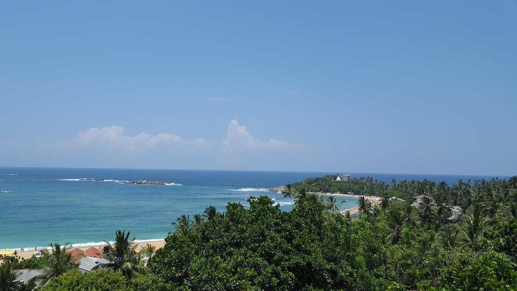 Hôtel Penthouse On The Rocks à Unawatuna Extérieur photo